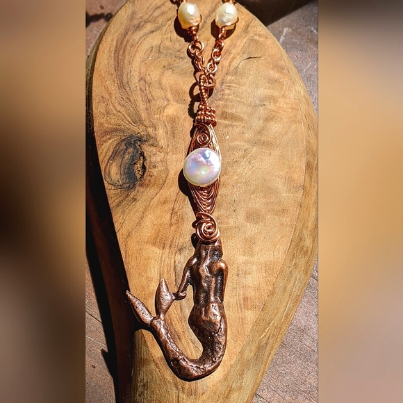 Mermaid Pendant Copper Jewelry Set Fresh Water Pearl Accents - Picture 11 of 16